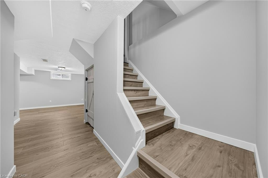 77 Activa Avenue, Kitchener, ON, N2E 3R4 - 29