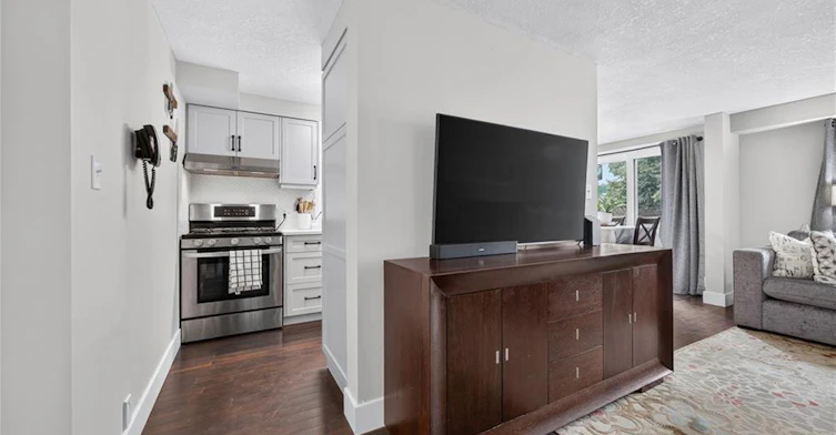 77 Activa Avenue, Kitchener, ON, N2E 3R4 - 14