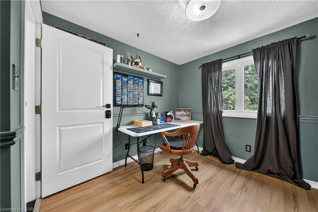 77 Activa Avenue, Kitchener, ON, N2E 3R4 - 26
