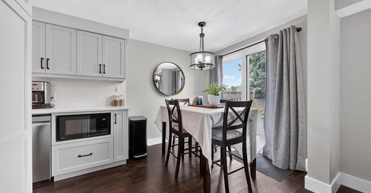 77 Activa Avenue, Kitchener, ON, N2E 3R4 - 8