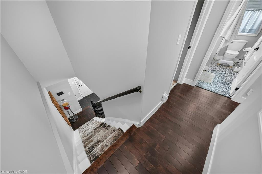 77 Activa Avenue, Kitchener, ON, N2E 3R4 - 19