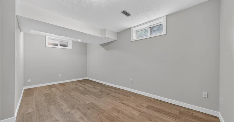 77 Activa Avenue, Kitchener, ON, N2E 3R4 - 30