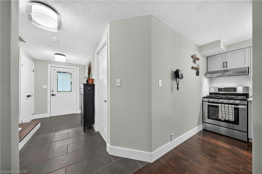 77 Activa Avenue, Kitchener, ON, N2E 3R4 - 17