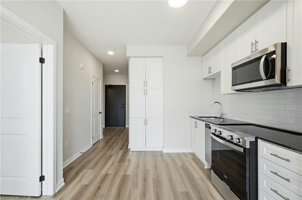 112-2500 Saw Whet Boulevard, Oakville, ON, L6M 5L7 - 12