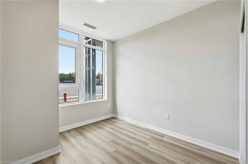 112-2500 Saw Whet Boulevard, Oakville, ON, L6M 5L7 - 16