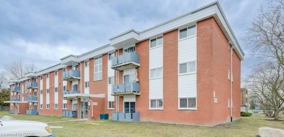 7-529 Parkside Drive, Waterloo, ON, N2L 4X7