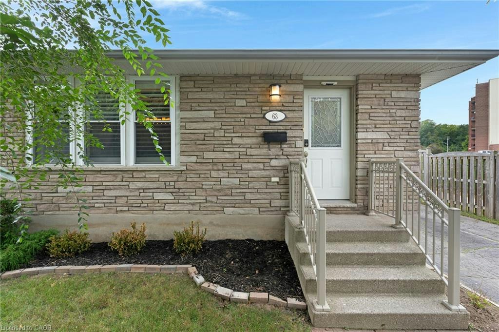 63 Cedarhill Crescent, Kitchener, ON, N2E 1R3
