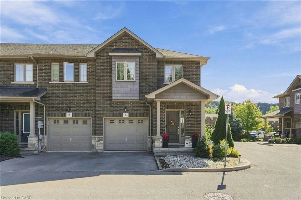 8-43 Kerman Avenue, Grimsby, ON, L3M 0G2