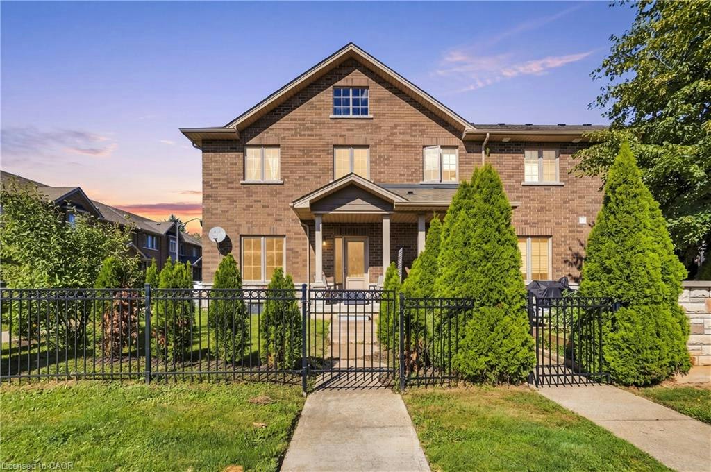 8-43 Kerman Avenue, Grimsby, ON, L3M 0G2 - 17