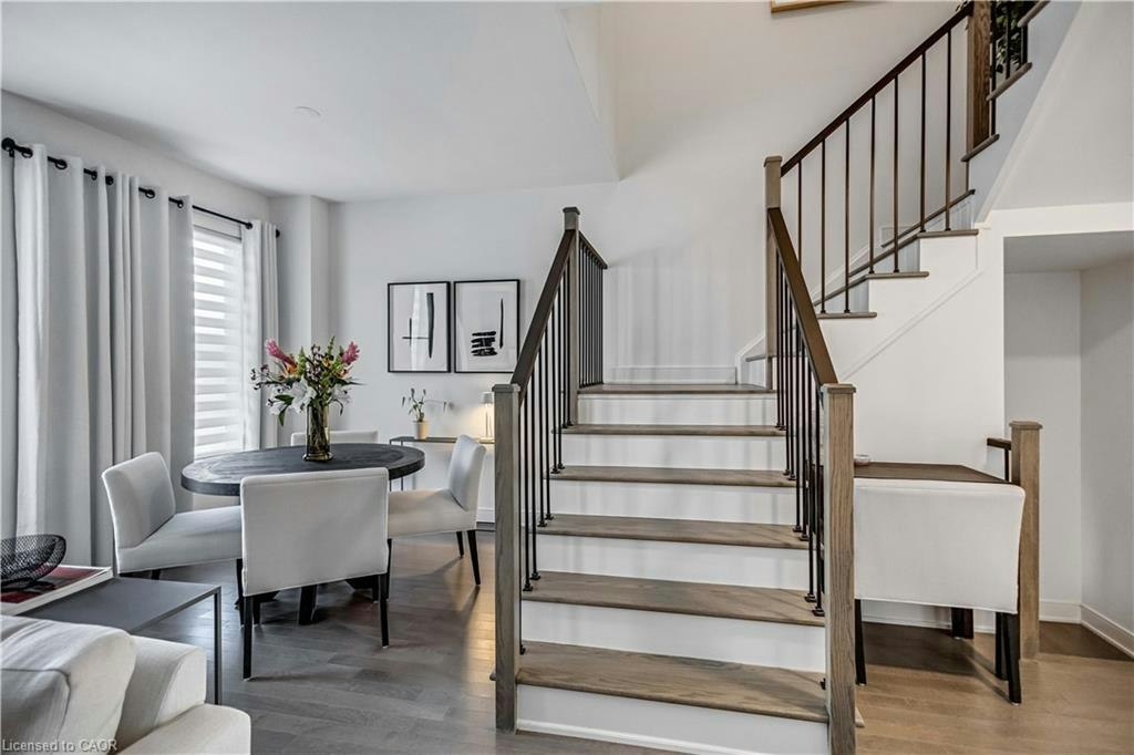 2497 Littlefield Crescent, Oakville, ON, L6M 5L9