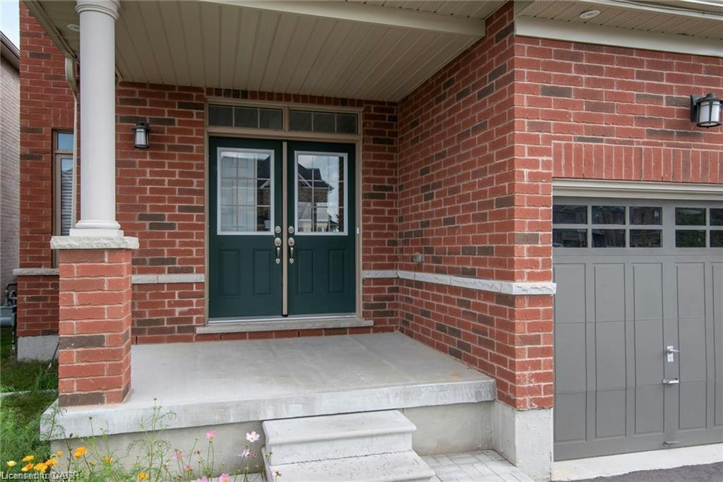 953 Edinburgh Drive, Woodstock, ON, N4S 7W2 - 3