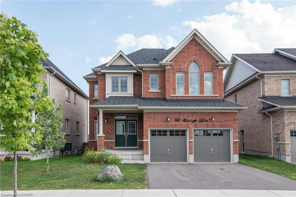 953 Edinburgh Drive, Woodstock, ON, N4S 7W2 - 2