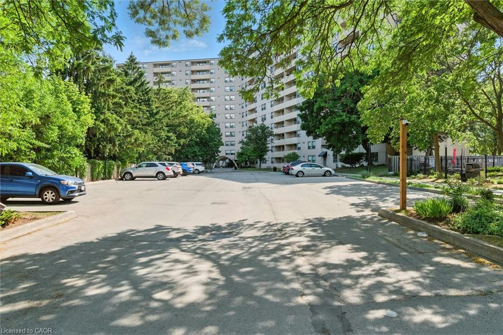 909-700 Dynes Road, Burlington, ON, L7M 3N2