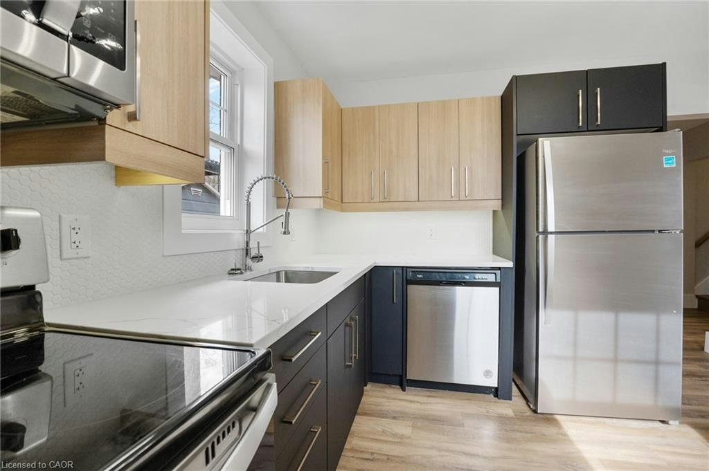 1-329 Rosedale Avenue, Hamilton, ON, L8K 4N9 - 4
