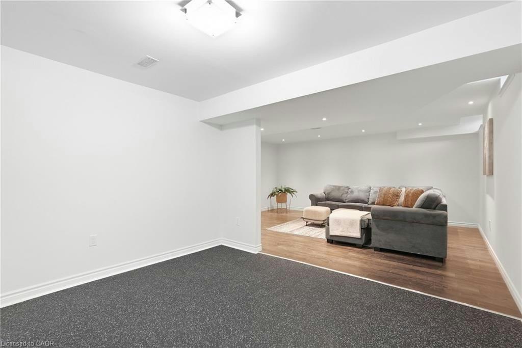 32 Wimberly Avenue, Hamilton, ON, L8B 0R9 - 36