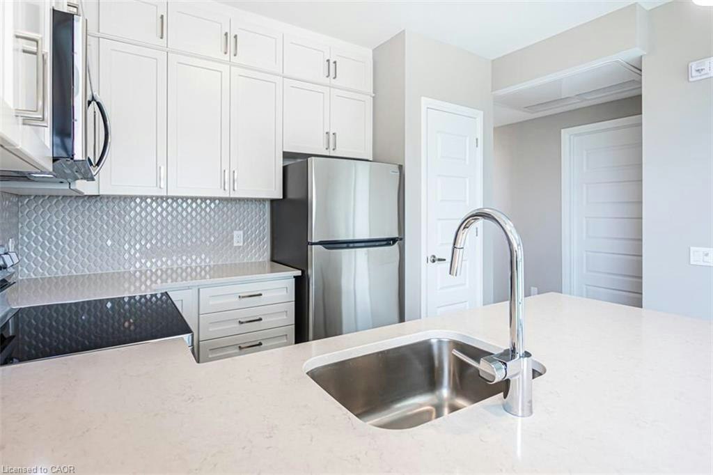 306-95 Dundas Road W, Oakville, ON, L6M 5N4 - 21