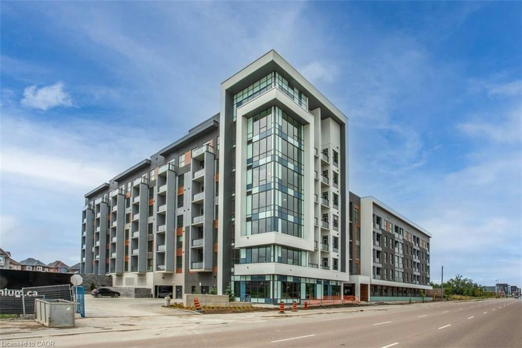 306-95 Dundas Road W, Oakville, ON, L6M 5N4