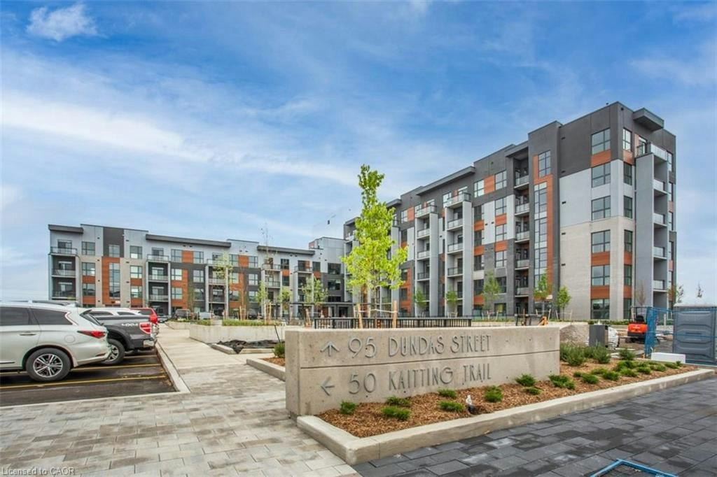 306-95 Dundas Road W, Oakville, ON, L6M 5N4 - 5
