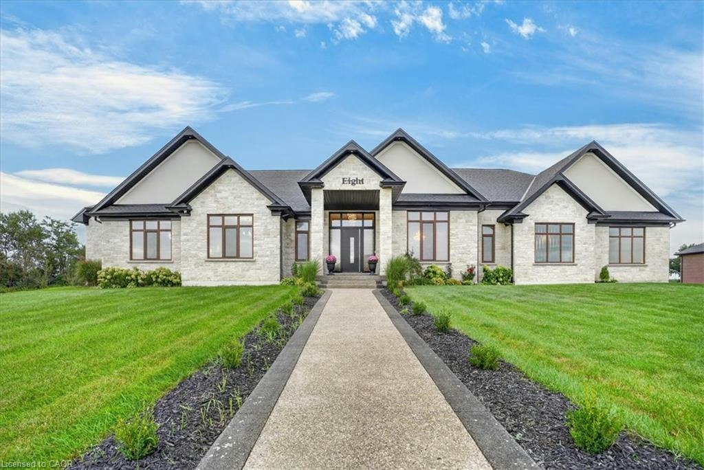 8-670 Bishopsgate Road, Brant, ON, N3L 3E3