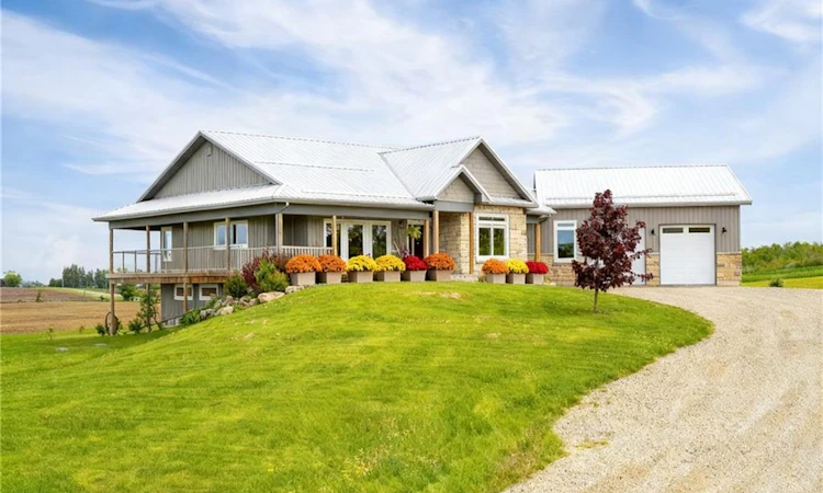 706249 Dufferin County Road 21