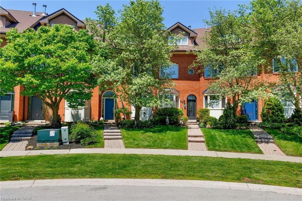 68 Tradewind Drive, Oakville, ON, L6L 6K8