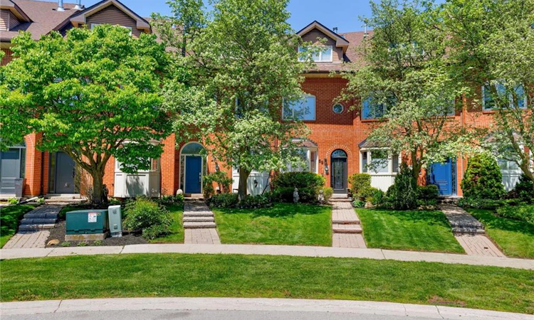 68 Tradewind Drive