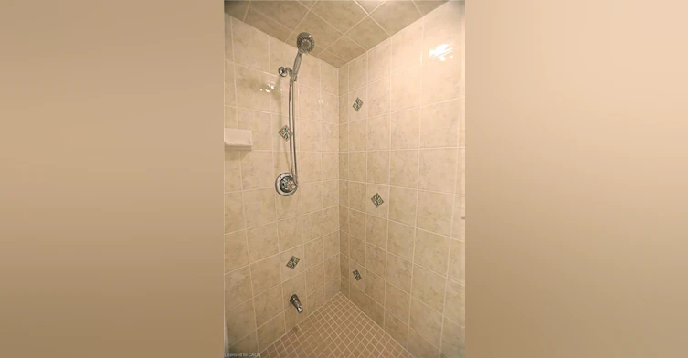 9-2 Harbour Drive, Hamilton, ON, L8E 6B1 - 24