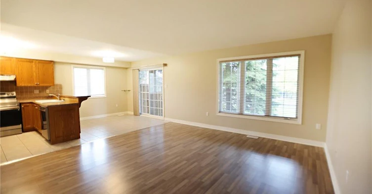 9-2 Harbour Drive, Hamilton, ON, L8E 6B1 - 4