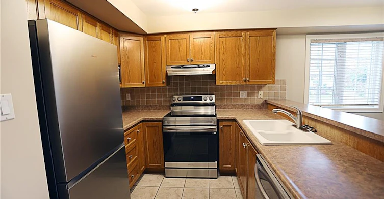 9-2 Harbour Drive, Hamilton, ON, L8E 6B1 - 6