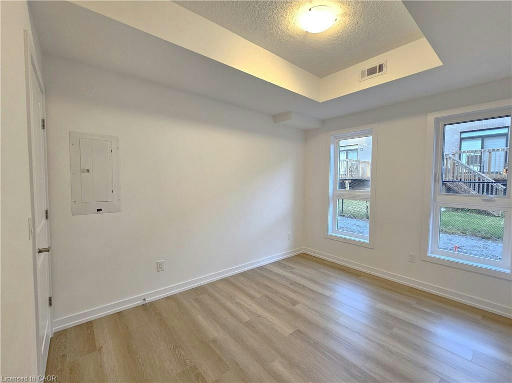 11-70 Kenesky Drive, Hamilton, ON, L8B 1Y4 - 12