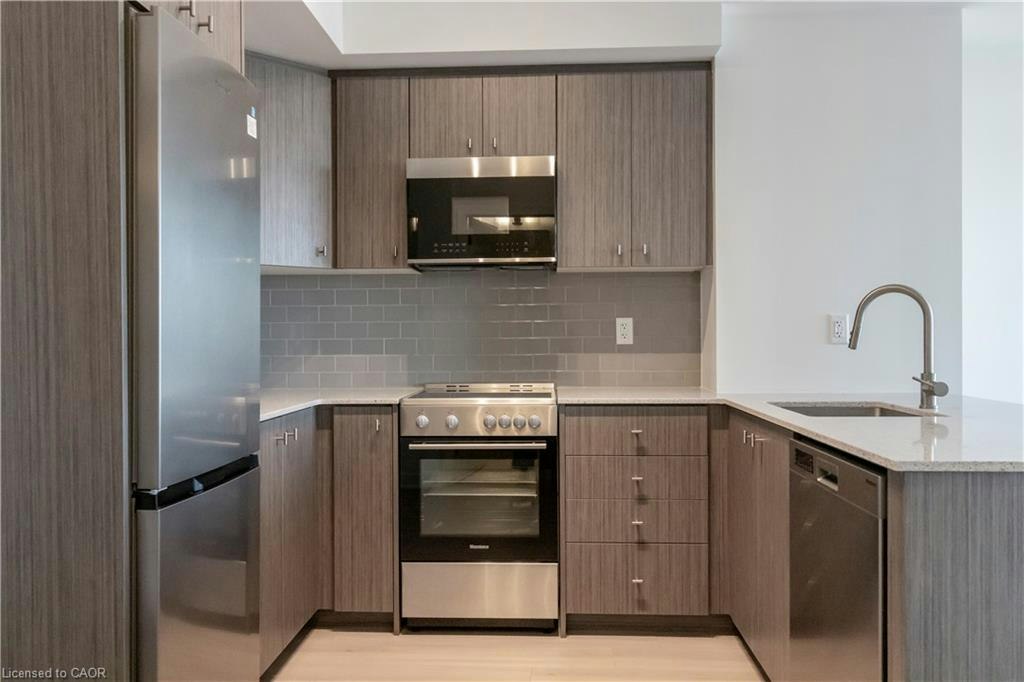 2411-25 Wellington Street S, Kitchener, ON, N2G 0G5 - 18