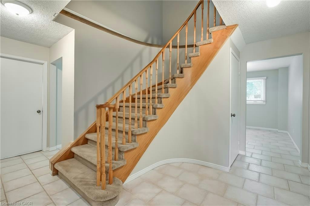 265 Mississaga Street, Oakville, ON, L6L 6J8 - 4
