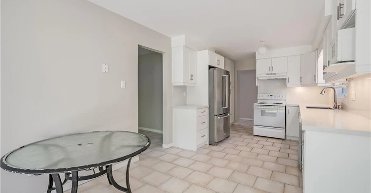 265 Mississaga Street, Oakville, ON, L6L 6J8 - 16