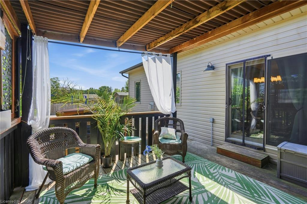 379 Michael Drive, Welland, ON, L3C 0A5 - 18