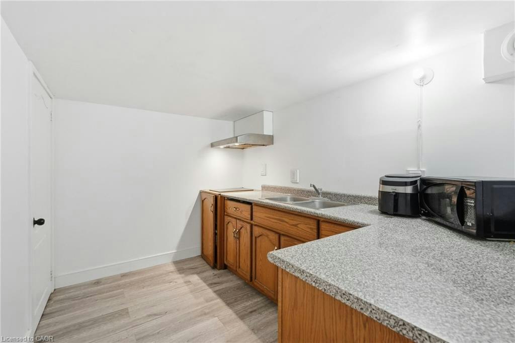 2 Currie Drive, Puslinch, ON, N0B 2C0 - 38