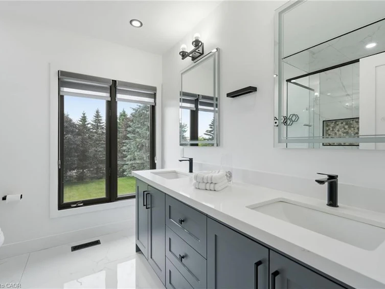 2 Currie Drive, Puslinch, ON, N0B 2C0 - 24