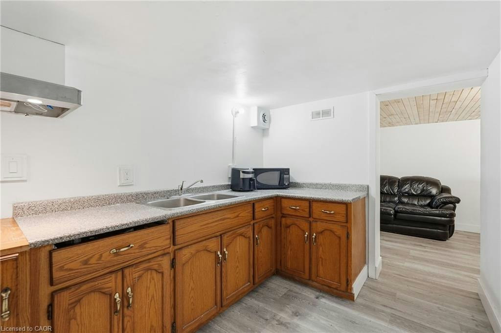 2 Currie Drive, Puslinch, ON, N0B 2C0 - 39