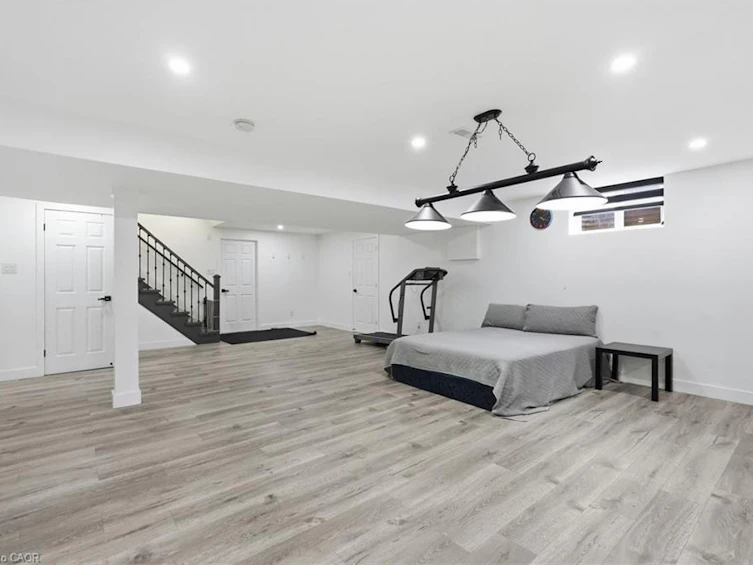 2 Currie Drive, Puslinch, ON, N0B 2C0 - 29