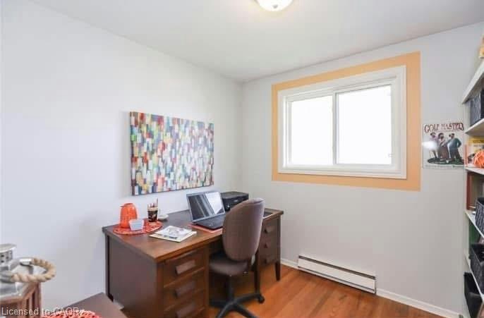 4-125 Livingston Avenue, Grimsby, ON, L3M 4S5 - 8