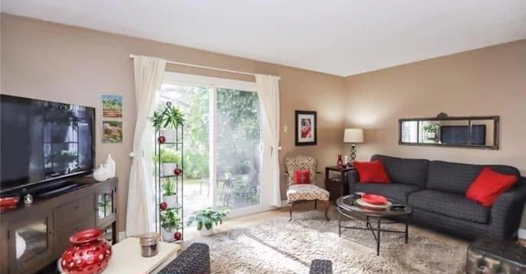 4-125 Livingston Avenue, Grimsby, ON, L3M 4S5 - 7