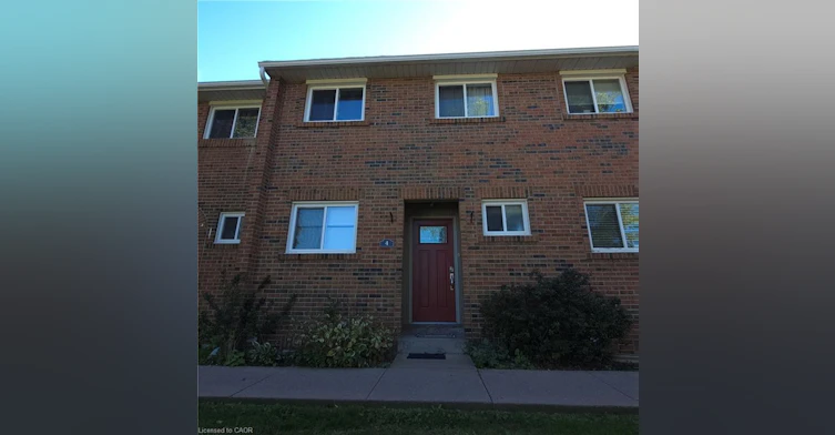 4-125 Livingston Avenue, Grimsby, ON, L3M 4S5 - 2