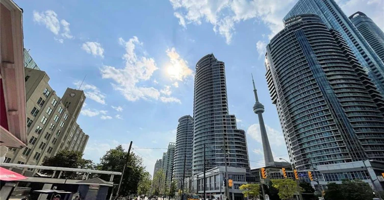 3111-77 Harbour Square, Toronto, ON, M5J 2S2 - 15