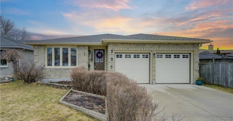 Upper-535 Appledale Crescent, Waterloo, ON, N2T 1V8
