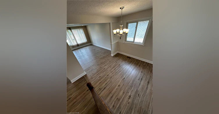 Upper-535 Appledale Crescent, Waterloo, ON, N2T 1V8 - 15