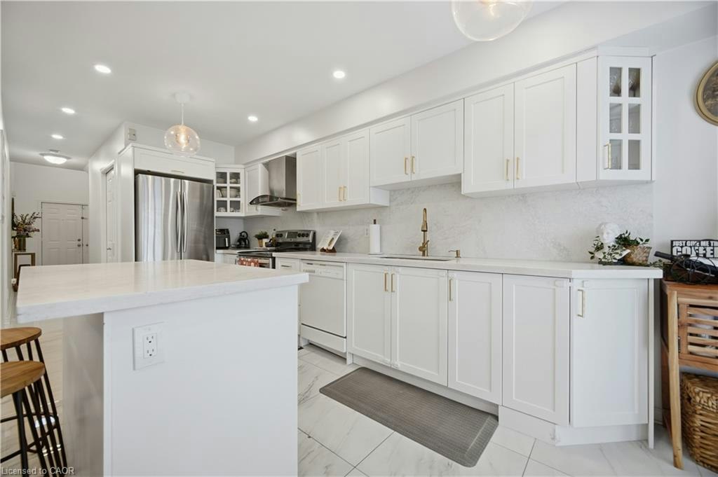 842 Upper Kenilworth Avenue, Hamilton, ON, L8T 5A6 - 9