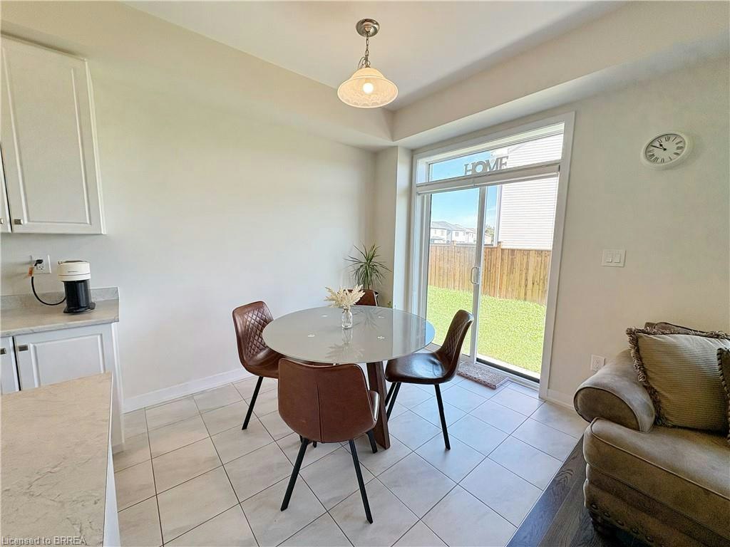 6 Owl Lane, Cayuga, ON, N3W 0G4 - 11