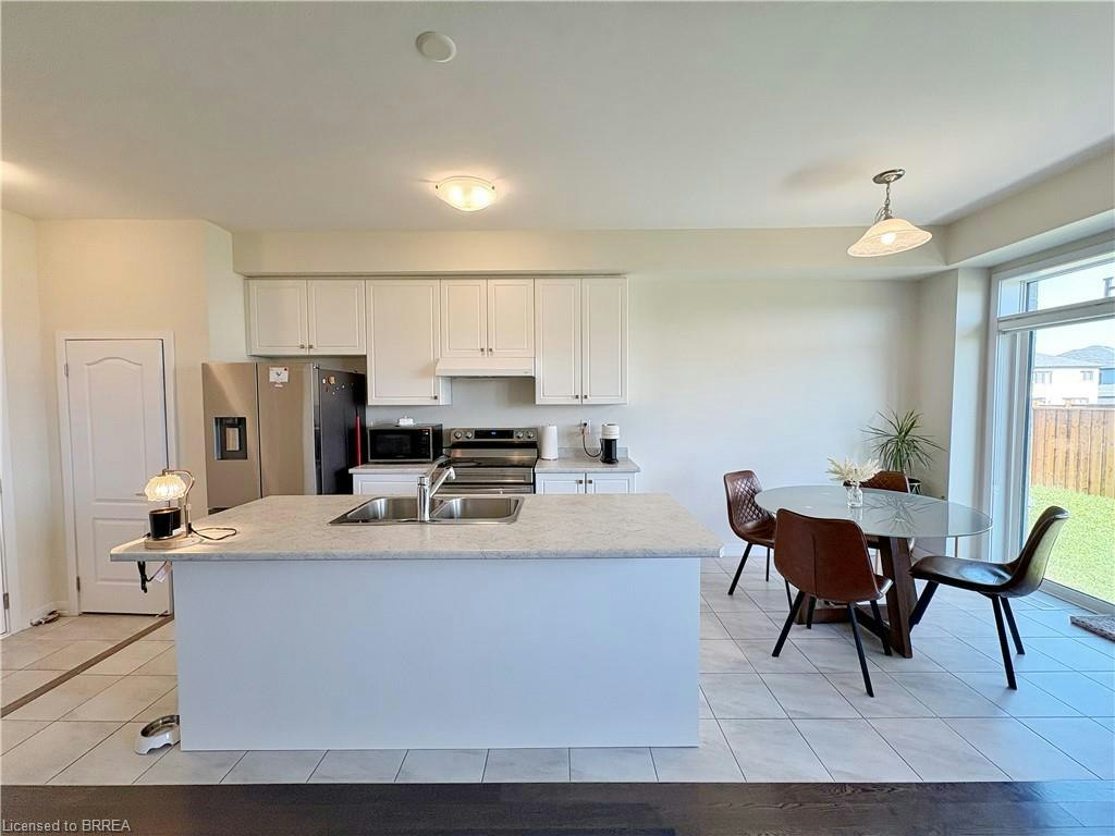 6 Owl Lane, Cayuga, ON, N3W 0G4 - 13