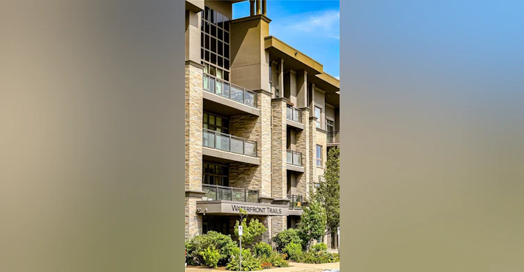 221-35 Southshore Crescent, Hamilton, ON, L8E 0J2 - 3
