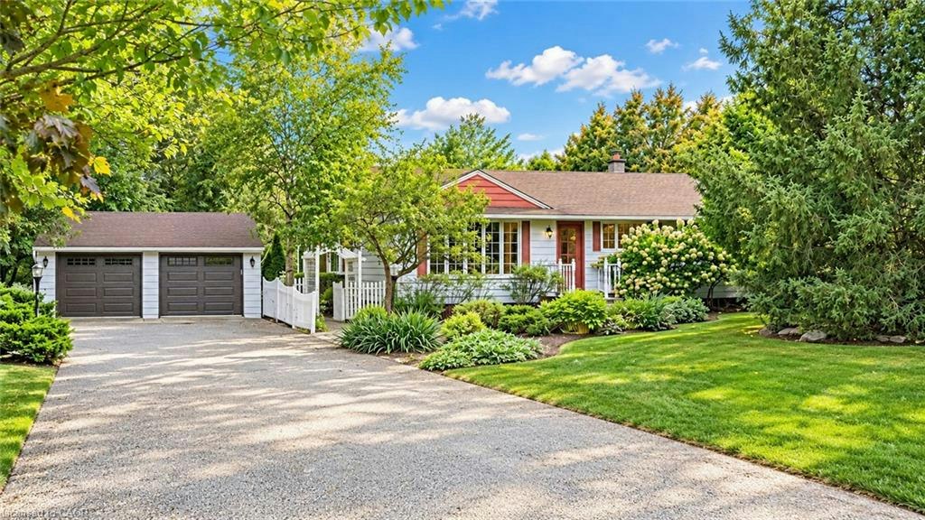 2445 Binbrook Road, Hamilton, ON, L0R 1C0