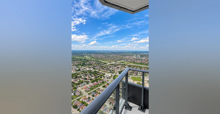 7402-448 Burnhamthorpe Road W, Mississauga, ON, L5B 0R4 - 7